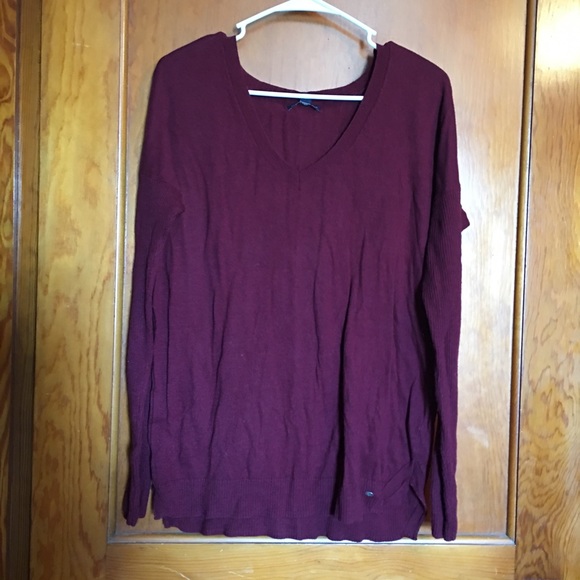American Eagle V-neck sweaters - Picture 1 of 4